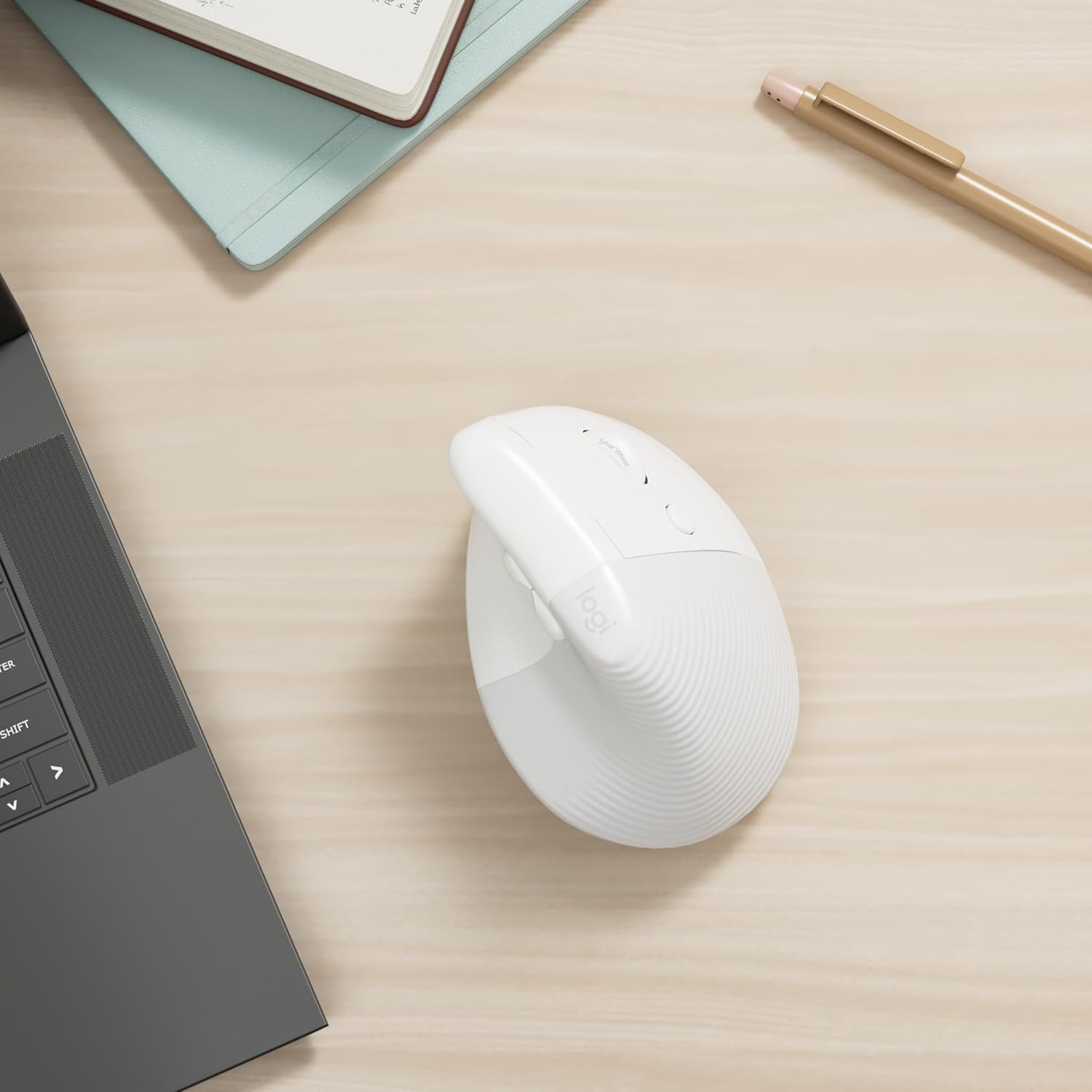 BF EXPRESS: Mouse-ul ergonomic vertical <b>Logitech Lift</b> for Mac a