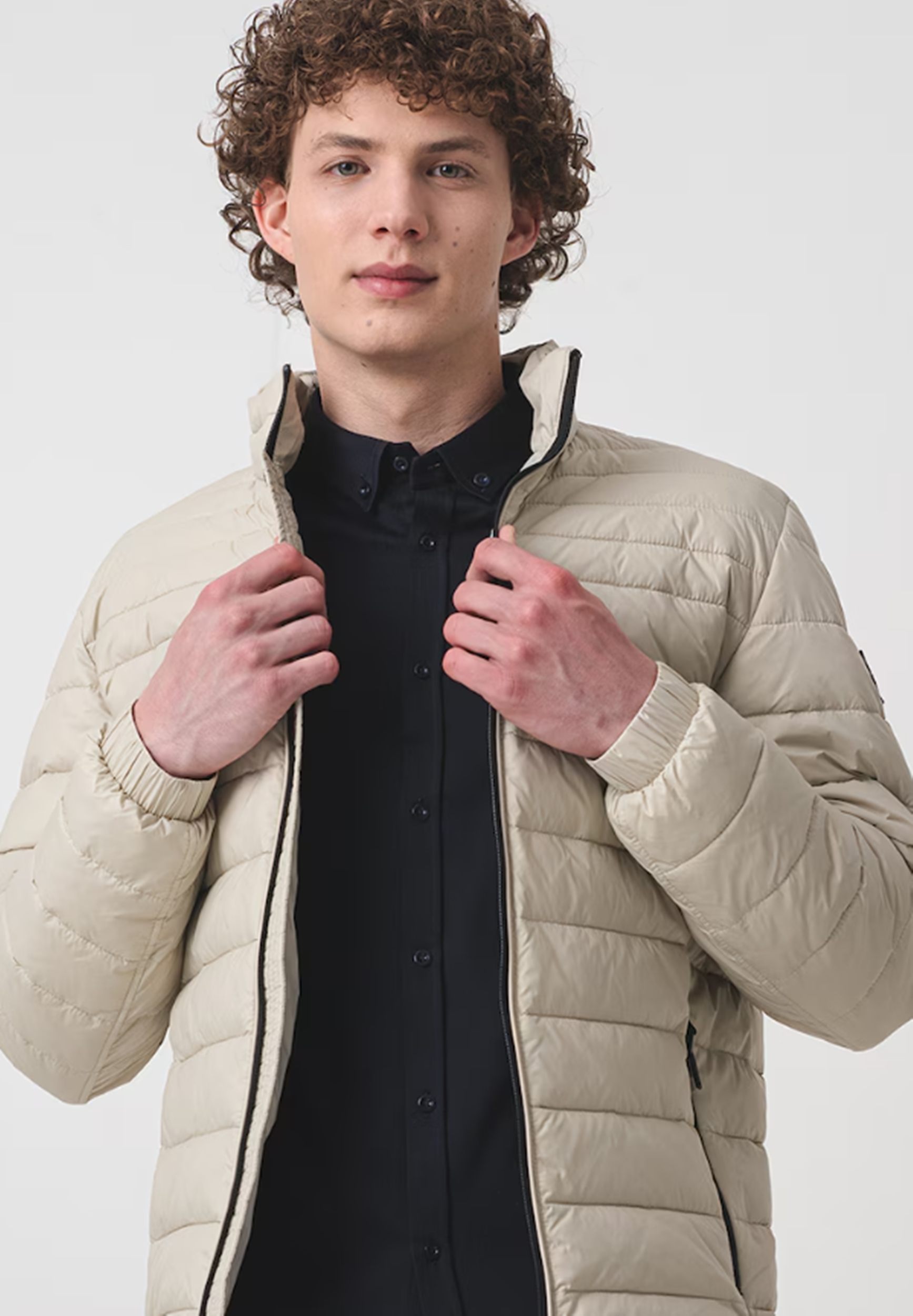 BF EXPRESS: Geaca <b>BOSS </b>cu vatelin, fr glug, din