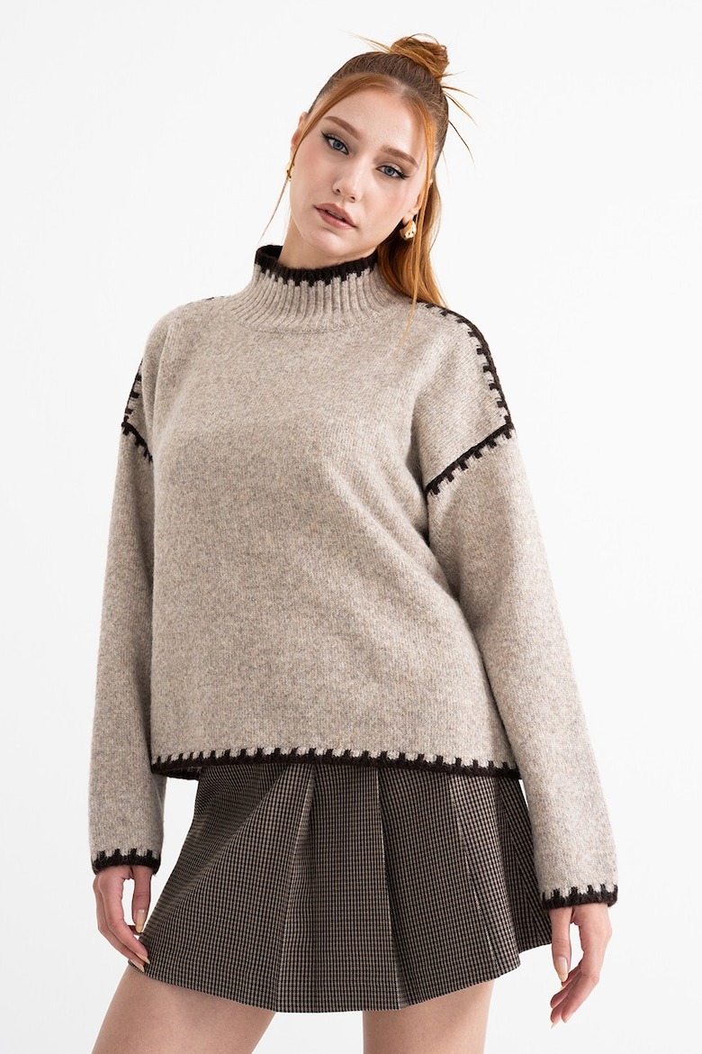 BF EXPRESS: <b>Puloverul Stefanel </b>cu mneci czute i guler mediu