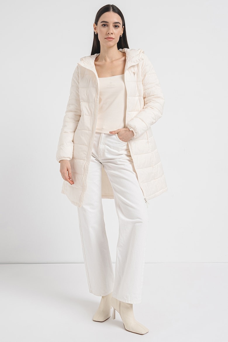 BF EXPRESS: <b>Geaca GUESS </b>cu vatelin i glug, perfect pentru