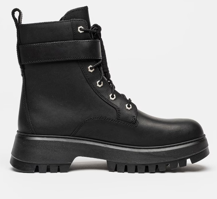 BF EXPRESS: Ghetele din piele<b> Cora Valley</b> de la Timberland pentru