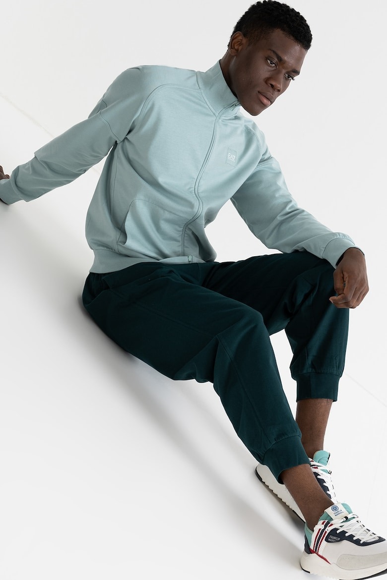 BF EXPRESS: <b>Treningul de bumbac</b> cu fermoar de la EA7 pentru