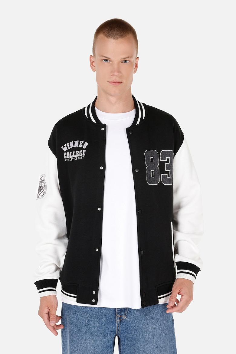 BF EXPRESS: <b>Jacheta bomber</b> cu text de la COLIN'S are acum un